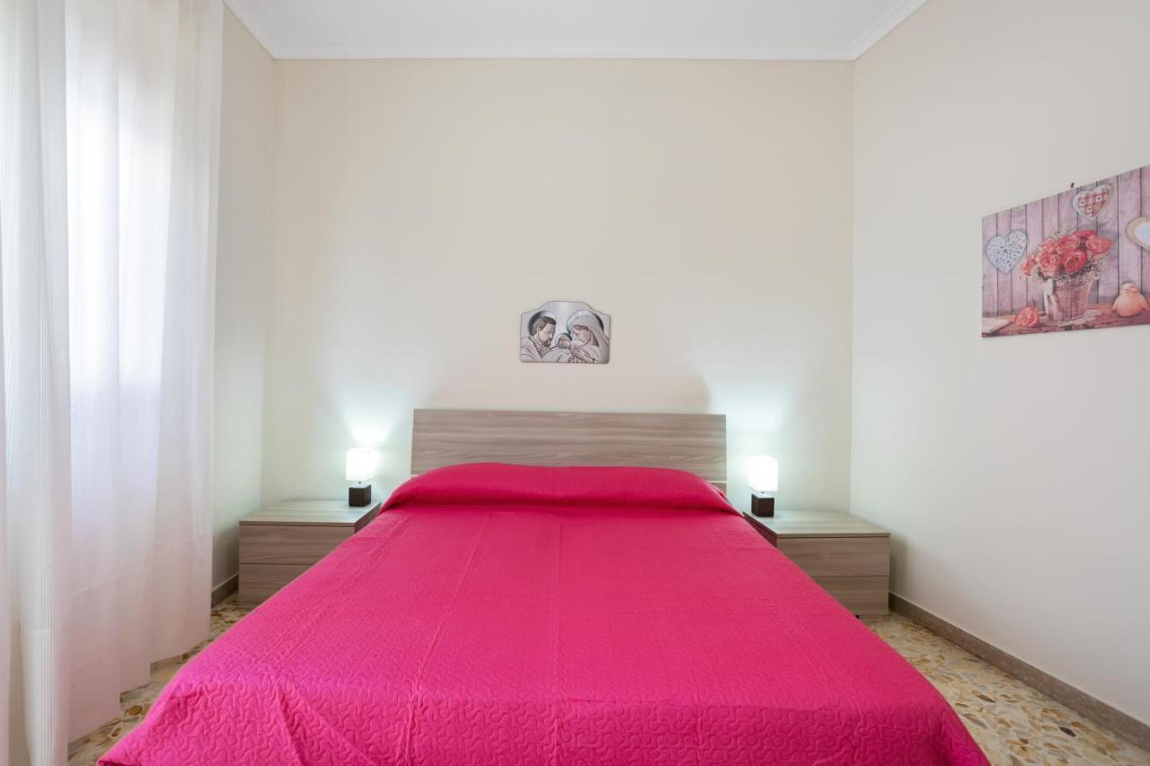 Tra Il Centro E Il Mare Apartment Con Terrazzo Aci Castello Exterior foto