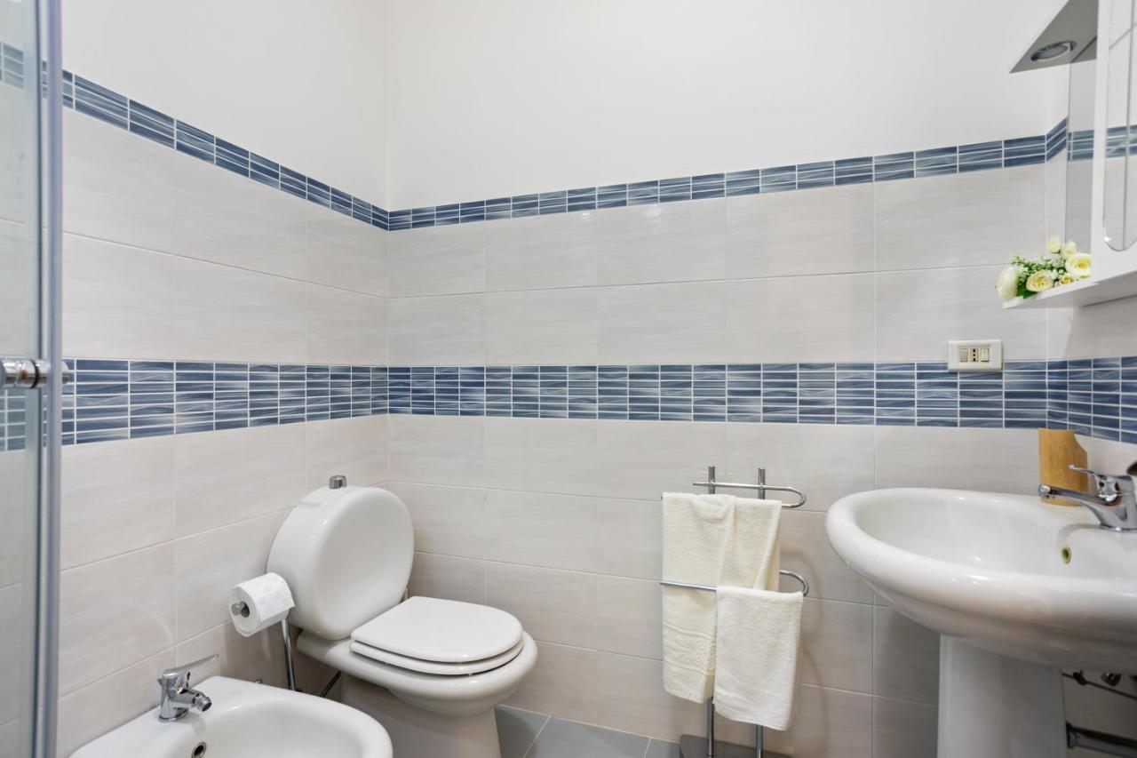 Tra Il Centro E Il Mare Apartment Con Terrazzo Aci Castello Exterior foto